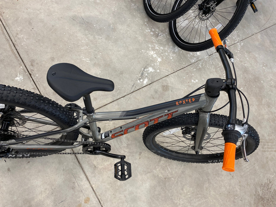 Scott Roxter 24" Kids Bike Gray/Orange