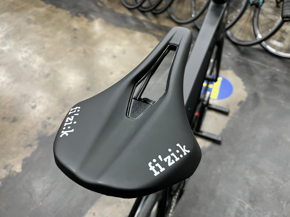 Playtri Carbon Disc Bike Sram Rival AXS - 2024