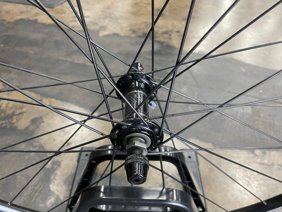 Classic Etrto 622 x 14 Clincher Wheelset With Axis 10 Speed Hubs